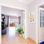 21 C Bouganvillas Lejlighed