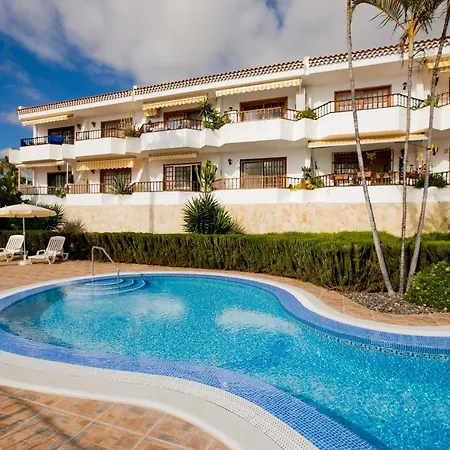 21 C Bouganvillas אדחה