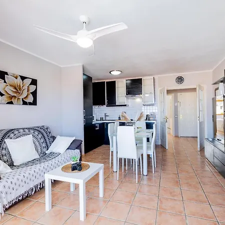 21 C Bouganvillas Lejlighed